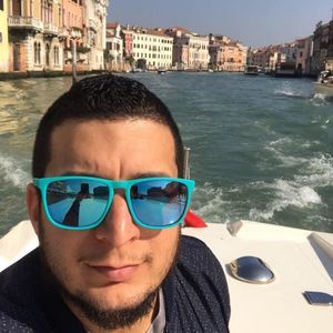 Meet your Posher, Ali